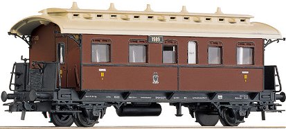 Passenger car 3rd class<br /><a href='images/pictures/Roco/45572.jpg' target='_blank'>Full size image</a>